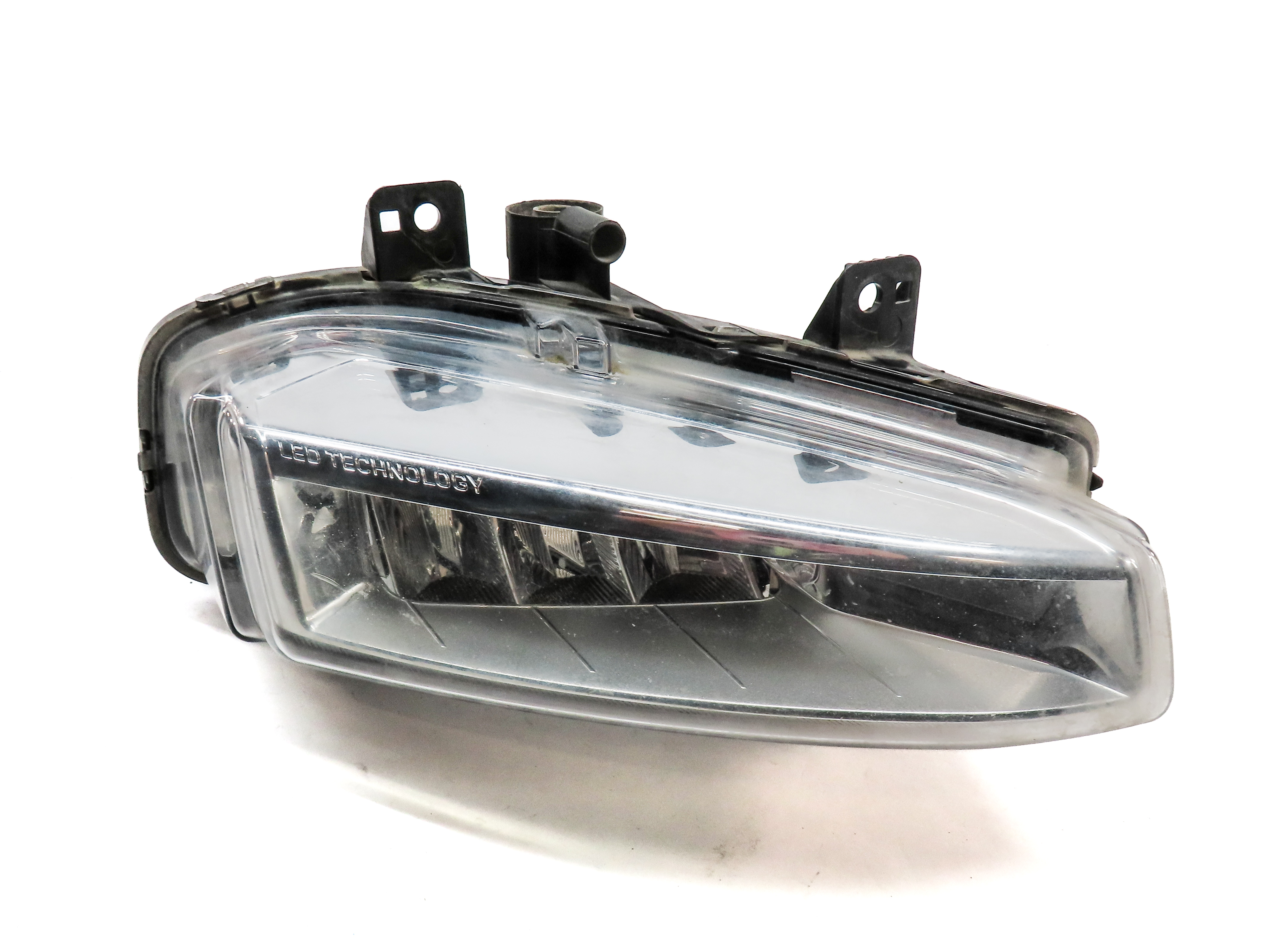 2015-2019 LAND ROVER DISCOVERY SPORT (L550) RIGHT FOGLIGHT FOG LIGHT LAMP — exact item pictured